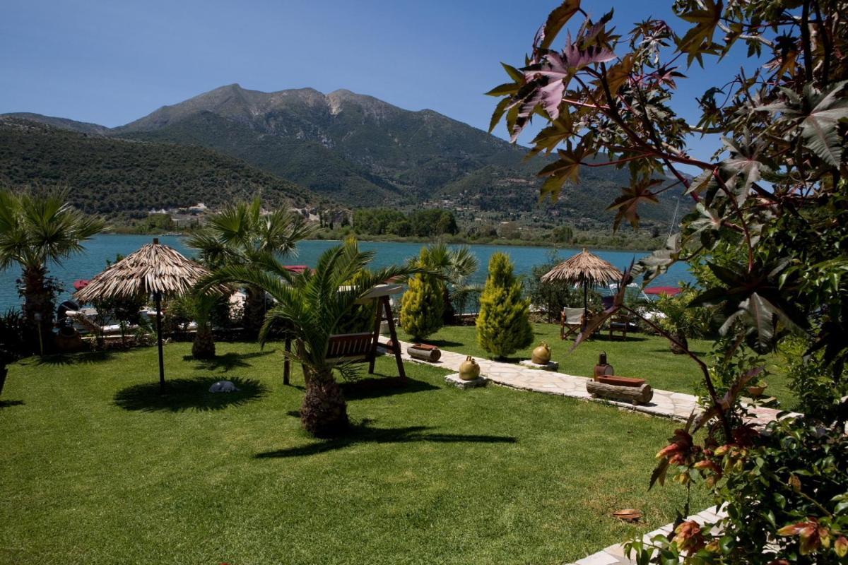 George * Geni (Lefkada)